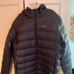 Men’s XL Patagonia Down Hoody